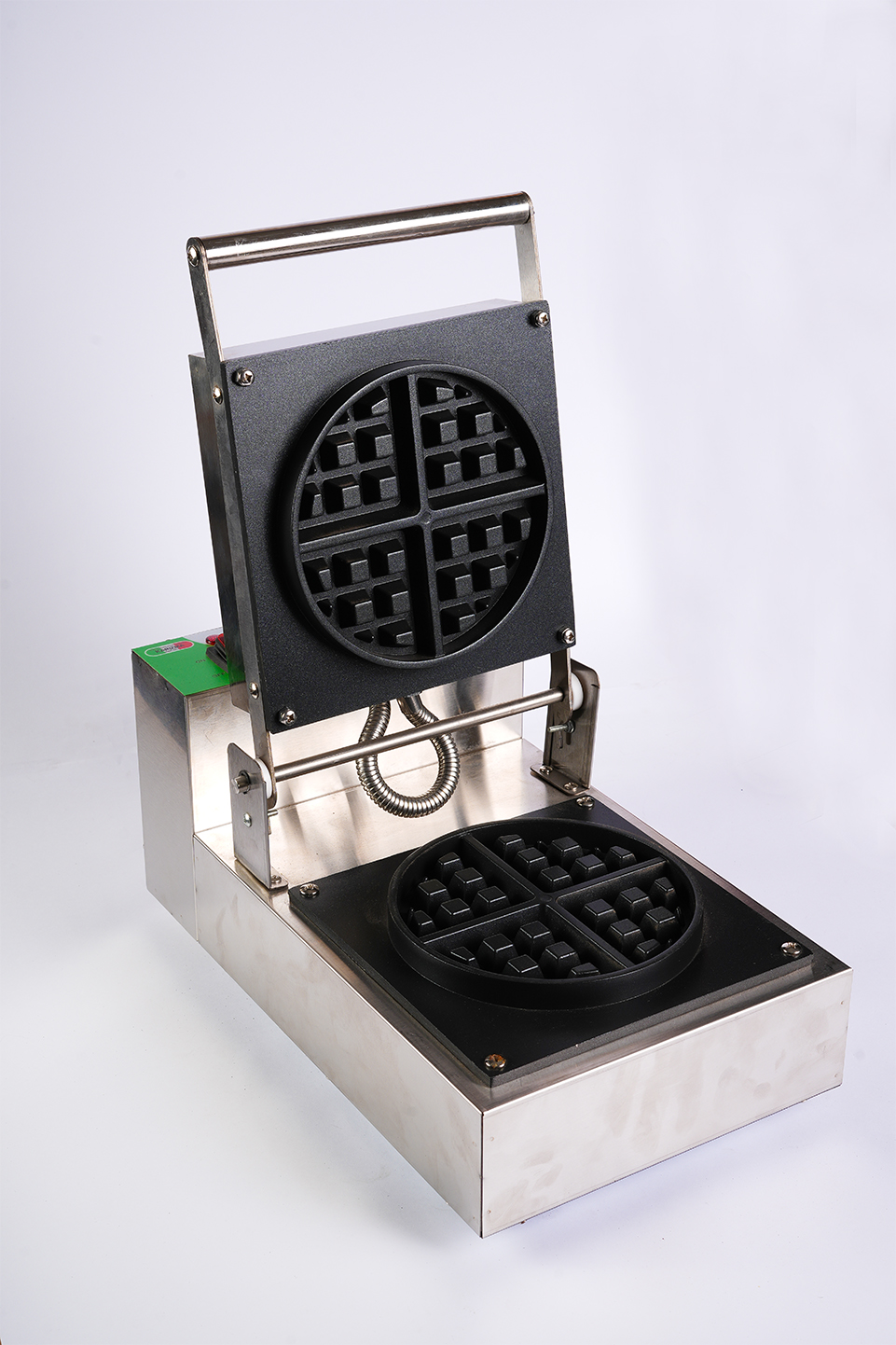 Luxe round waffle machine